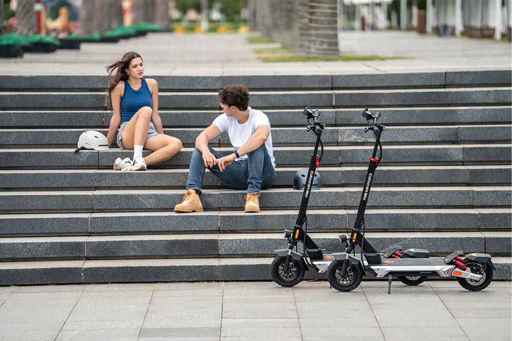 Kukirin M4 Max elscooter: Din ultimata följeslagare på campus och pendling